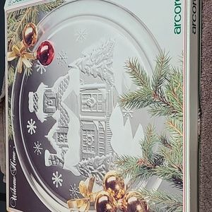 Arcoroc France Frosted Pressed Glass Welcome Home Christmas Serving Platter 13"